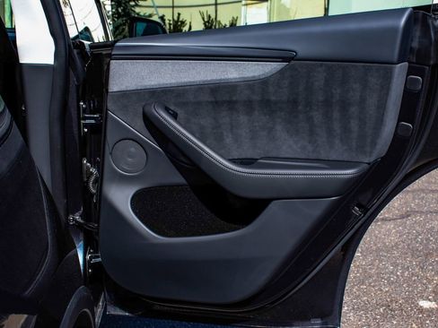 Used 2026 Tesla Model Y AWD image 12