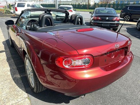 Used 2012 MAZDA MX-5 Miata Sport image 5