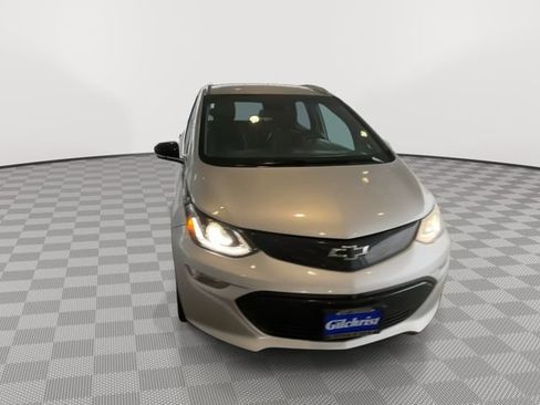 Used 2017 Chevrolet Bolt Premier w/ Driver Confidence II Package image 3