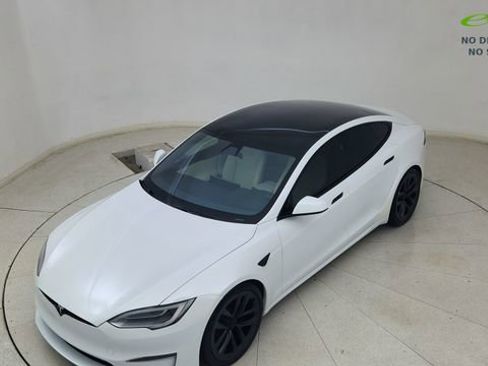 Used 2022 Tesla Model S AWD/4WD image 81