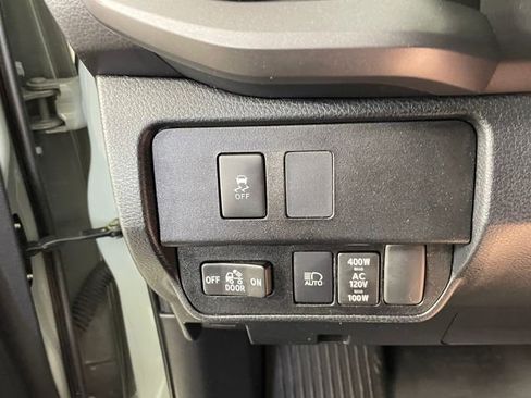 Used 2022 Toyota Tacoma TRD Sport AWD/4WD image 14