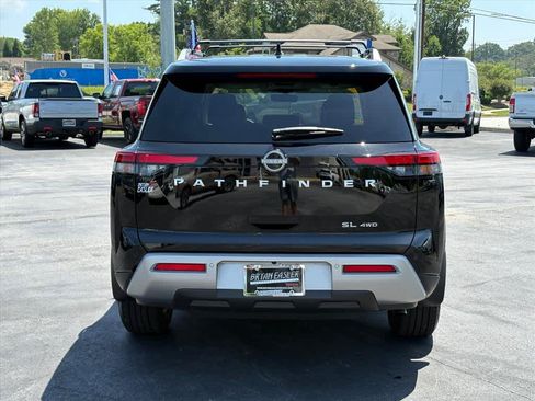 Used 2025 Nissan Pathfinder SL w/ Cargo Package AWD/4WD image 27
