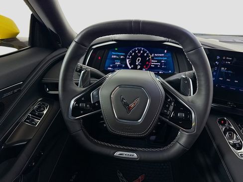 Used 2025 Chevrolet Corvette Z06 image 11