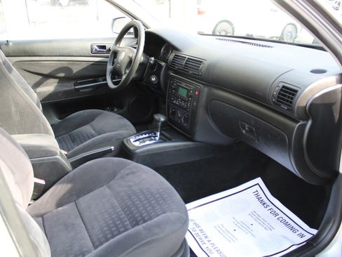 Used 2004 Volkswagen Passat GLS image 7