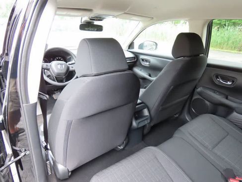 New 2026 Honda HR-V LX image 14