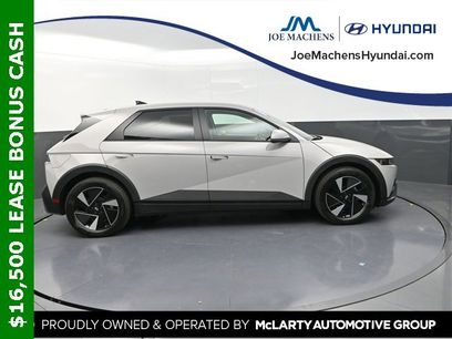 New 2025 Hyundai Ioniq 5 SE