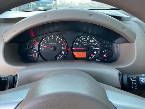 Used 2014 Nissan Frontier SV image 18