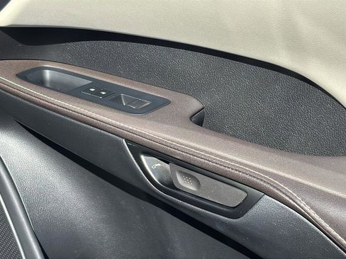 Used 2023 Lexus RX 350 w/ Accessory Package (Z1) image 39