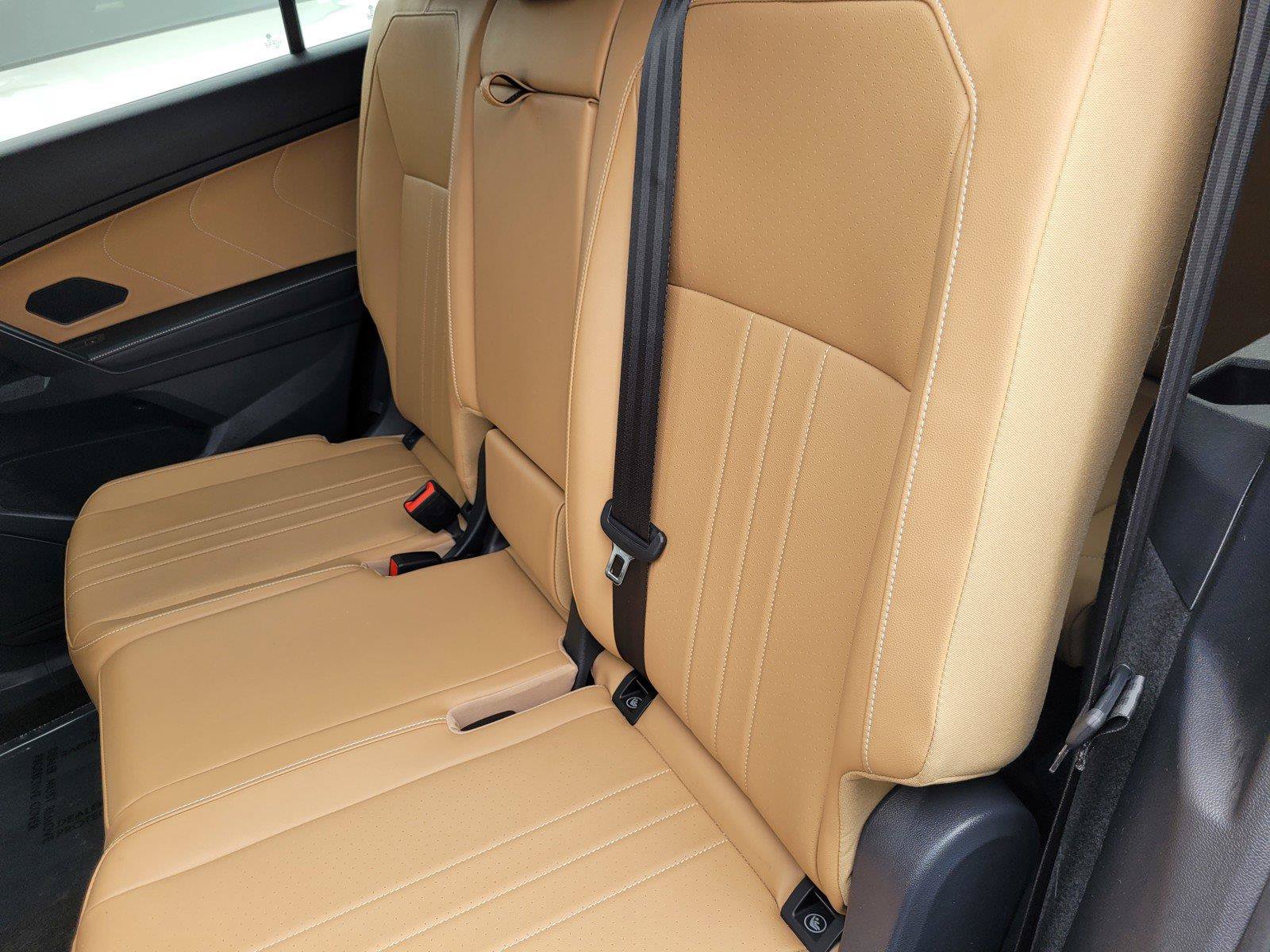 Certified 2023 Volkswagen Tiguan SE FWD image 14