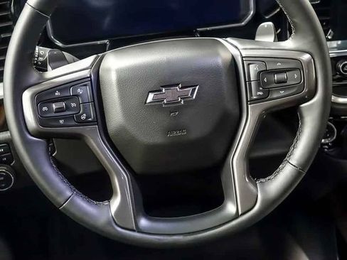 Used 2026 Chevrolet Silverado 1500 High Country w/ Midnight Edition AWD/4WD image 19