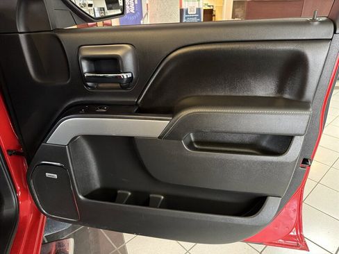 Used 2015 Chevrolet Silverado 1500 LTZ Z71 image 32