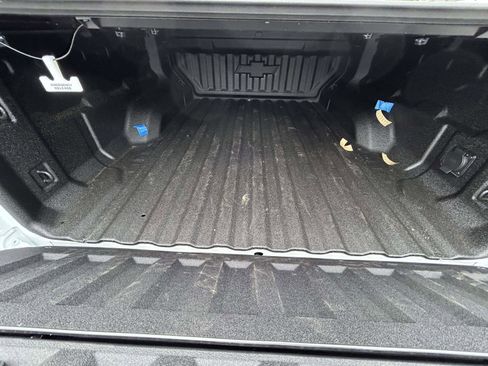 New 2026 Chevrolet Colorado ZR2 w/ Technology Package AWD/4WD image 17
