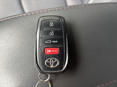 Used 2023 Toyota Corolla SE image 31