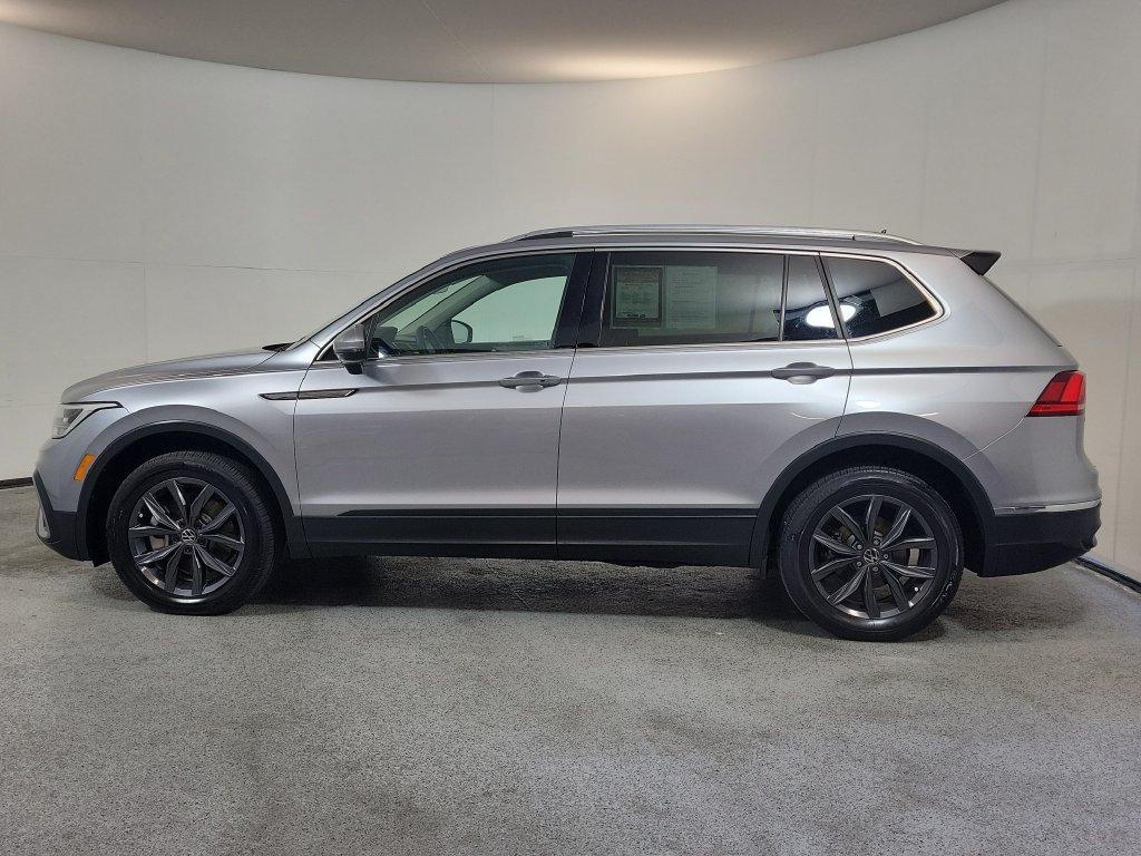Used 2023 Volkswagen Tiguan SE FWD image 4