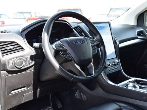 Used 2023 Ford Edge SEL w/ Convenience Package image 10