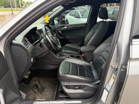 Used 2021 Volkswagen Tiguan SEL Premium R-Line AWD/4WD image 9