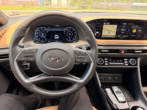 Used 2020 Hyundai Sonata Limited w/ Cargo Package FWD image 12
