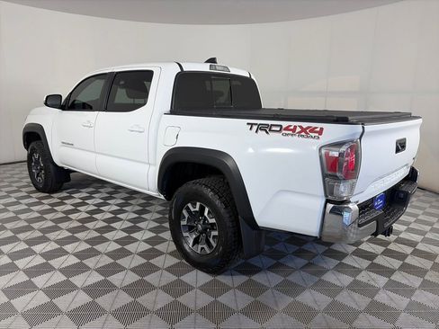 Used 2023 Toyota Tacoma TRD Off-Road image 5