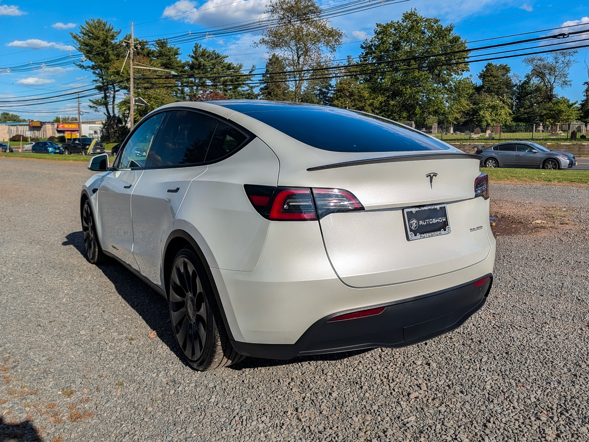 Used 2023 Tesla Model Y Performance AWD/4WD image 8