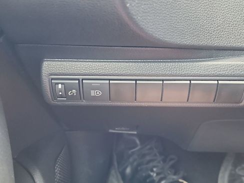 Used 2022 Toyota Corolla LE image 24