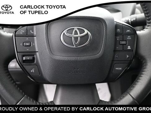 Used 2025 Toyota bZ4X FWD image 24