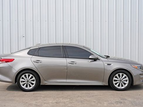 Used 2016 Kia Optima EX image 47