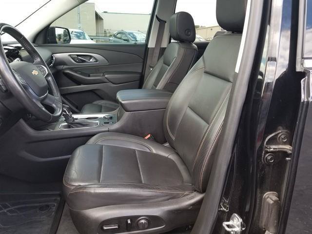 Used 2021 Chevrolet Traverse Premier AWD/4WD image 12