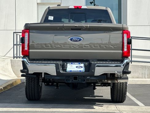 New 2026 Ford F250 XLT w/ XLT Premium Package image 4
