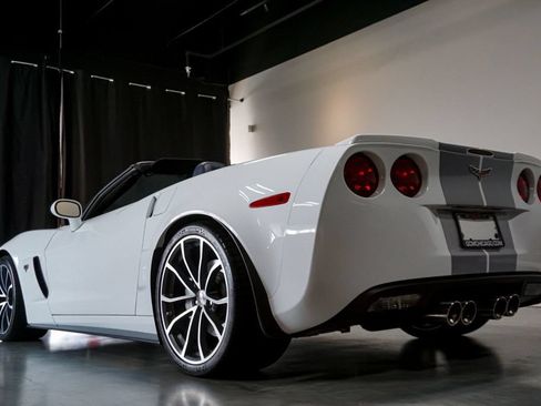 Used 2013 Chevrolet Corvette 427 w/ 1SC Preferred Equipment Group RWD image 30