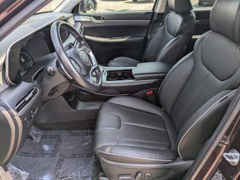 Used 2024 Hyundai Palisade SEL FWD image 16