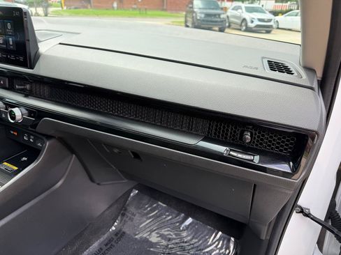 Used 2023 Honda CR-V EX-L image 30