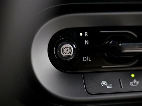 New 2026 MINI Cooper 2-Door Hardtop image 36