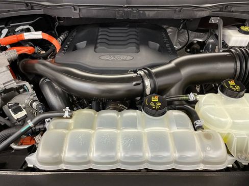 Used 2021 Ford F150 XLT w/ Equipment Group 301A Mid AWD/4WD image 29