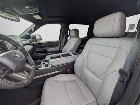 Used 2025 Toyota Tundra Limited RWD image 10