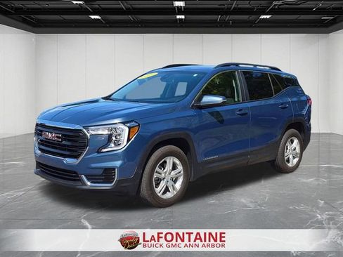 Certified 2024 GMC Terrain SLE w/ Driver Convenience Package AWD/4WD image 1
