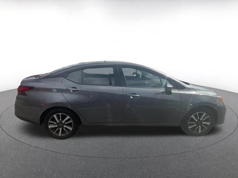 Used 2025 Nissan Versa SV FWD image 16