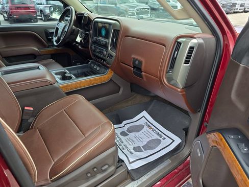 Used 2014 Chevrolet Silverado 1500 High Country w/ High Country Premium Package AWD/4WD image 37