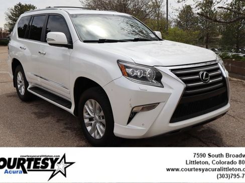 Used 2016 Lexus GX 460 w/ Premium Package AWD/4WD image 8
