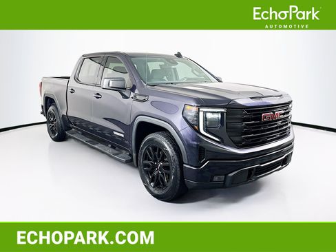 Used 2022 GMC Sierra 1500 Elevation image 1