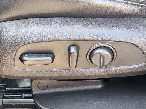 Used 2019 GMC Terrain SLT w/ Preferred Package image 26