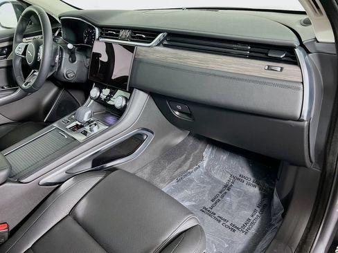 Used 2023 Jaguar F-PACE S AWD/4WD image 30