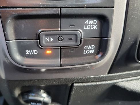 Used 2024 RAM 1500 Classic Warlock image 33