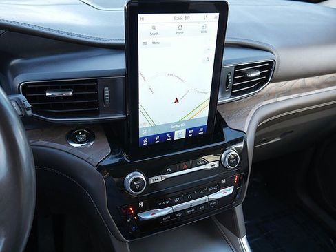 Used 2021 Ford Explorer Platinum w/ Equipment Group 601A image 37