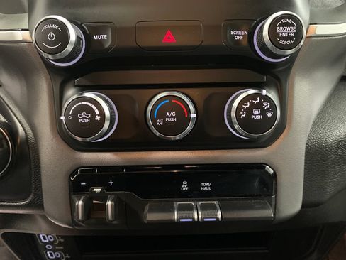 Used 2024 RAM 2500 Big Horn w/ Bed Utility Group AWD/4WD image 9