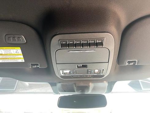 Used 2025 Ford F450 Lariat w/ Lariat Ultimate Package image 21