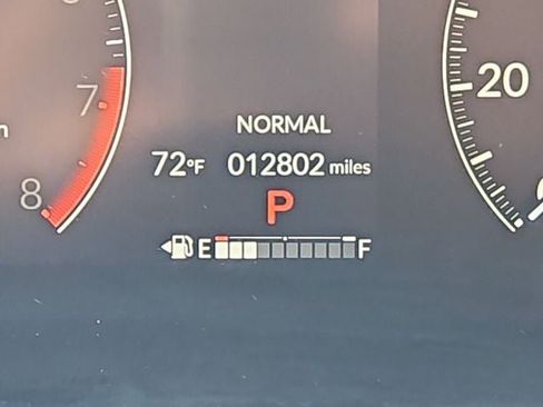 Used 2025 Honda HR-V Sport image 27