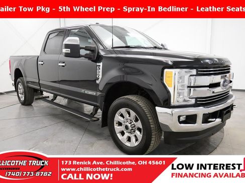 Used 2017 Ford F250 Lariat w/ Chrome Package image 1