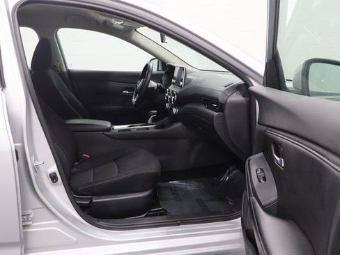 Used 2023 Nissan Sentra SV image 15