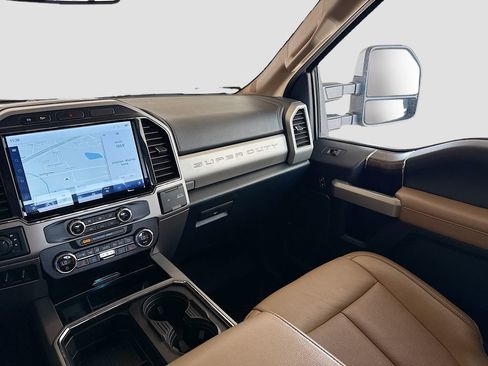 Used 2022 Ford F350 Lariat w/ Lariat Ultimate Package image 24