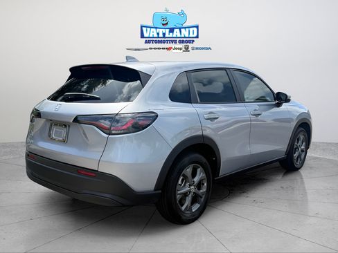 New 2027 Honda HR-V LX image 5